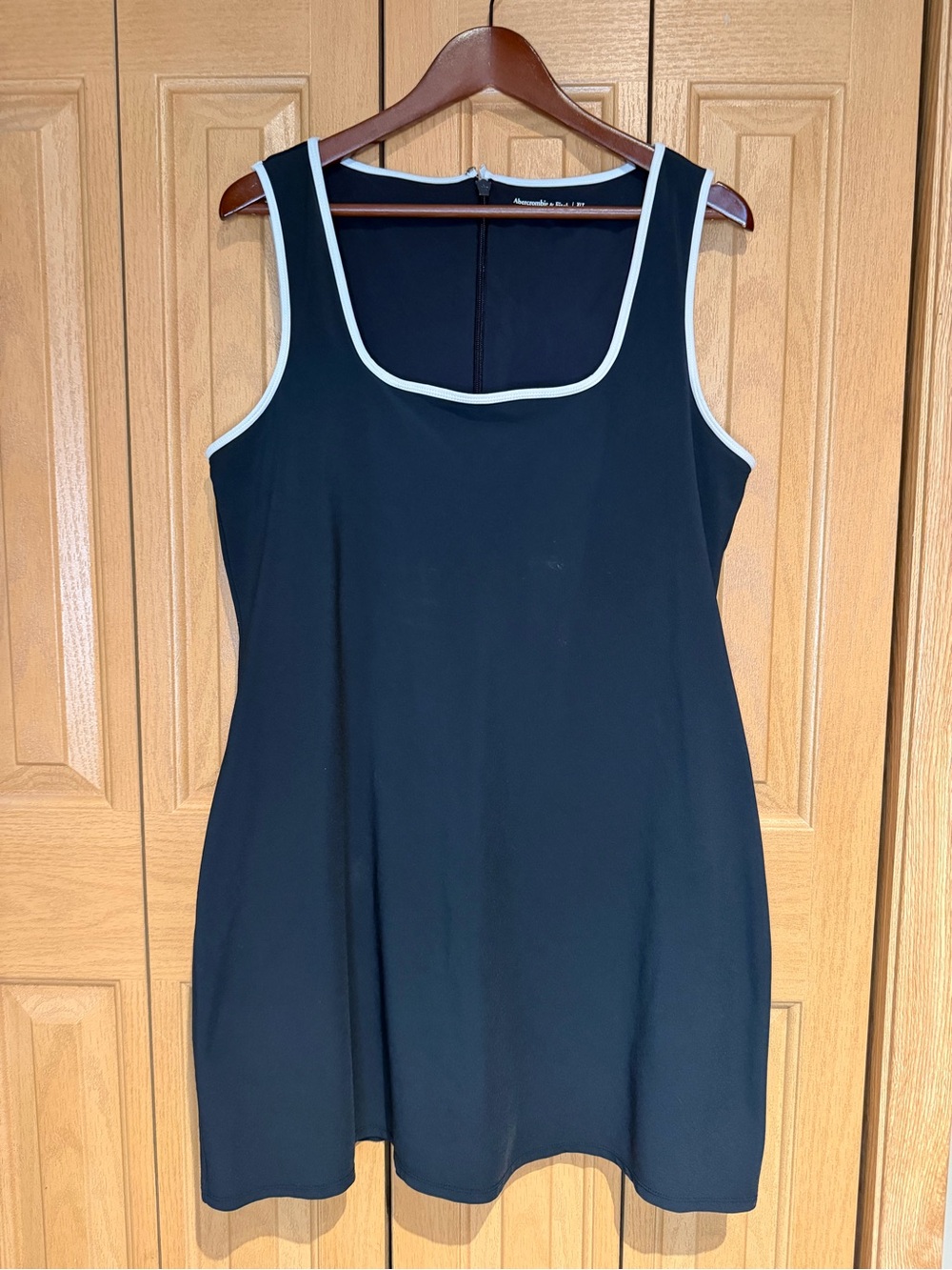 Abercrombie & Fitch Black Tank Athletic Dress/Shorts